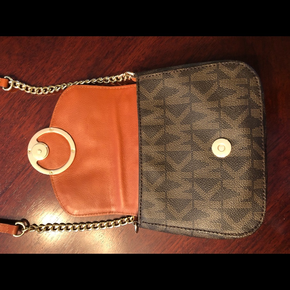 Michael Kors Handbag - Picture 3 of 8